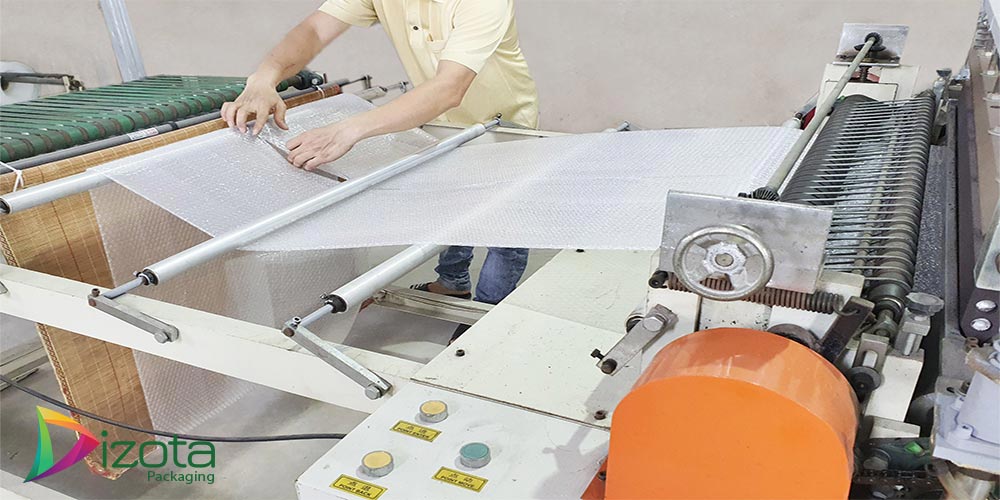 Gia công xốp hơi dạng tấm túi tại Dizota Gia công xốp hơi dạng tấm túi tại Dizota